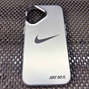 Sleek Black and Gray Phone Case for iPhone 16 ✅✅✅📲